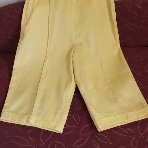 Canary Yellow Capri Pants - Picture 3 of 5